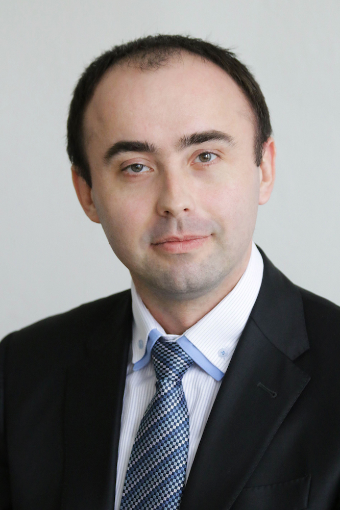 ŠTEFANČÍK, Radoslav, doc. PhDr., MPol. Ph.D.